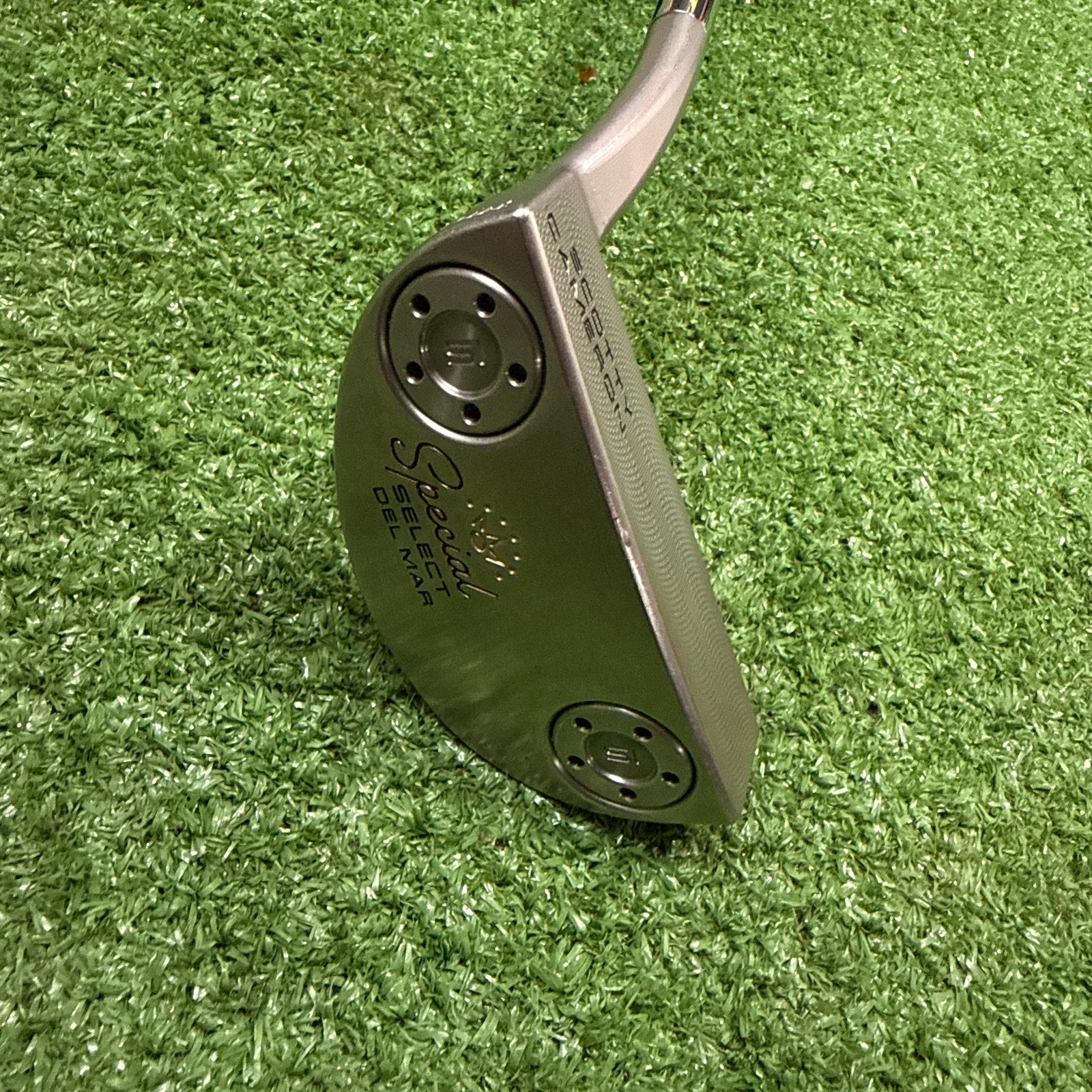 Taylormade Manta Ghost Corza Putter Center Shafted RH