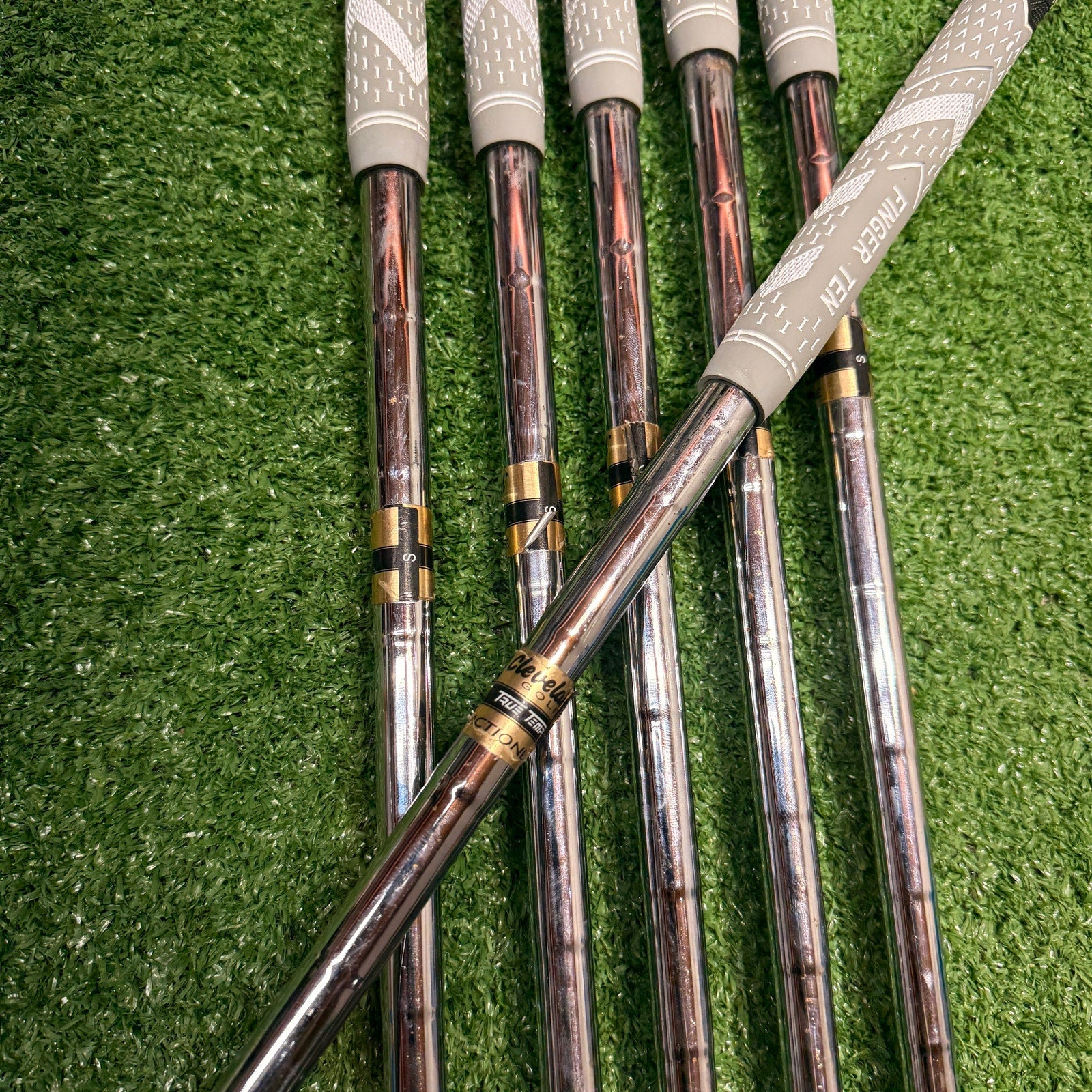 Cleveland TA6 Iron Set 5-PW Regular Steel RH