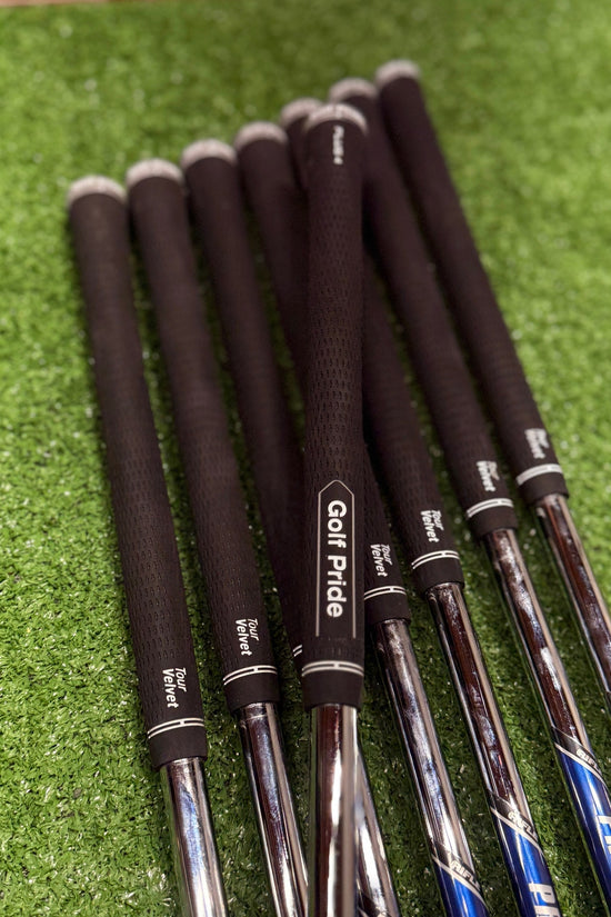 Cobra King Tour Iron Set 4-GW X Stiff Steel RH