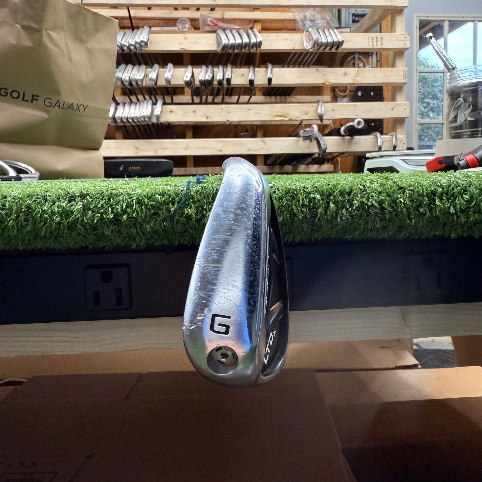 Cobra LTDx 22' Single Gap Wedge Stiff Graphite RH
