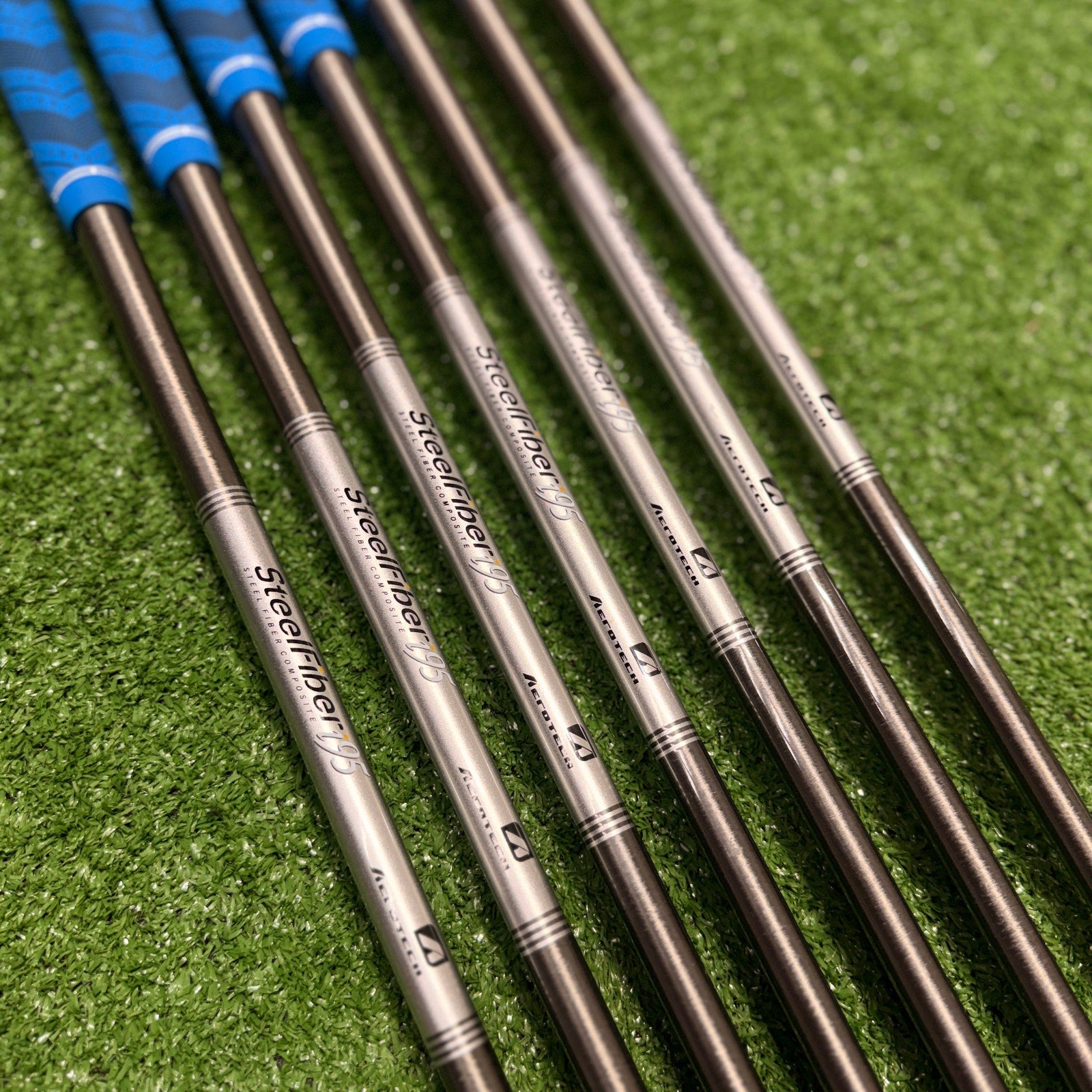 Callaway Paradym Iron Set 4-PW Stiff Graphite RH