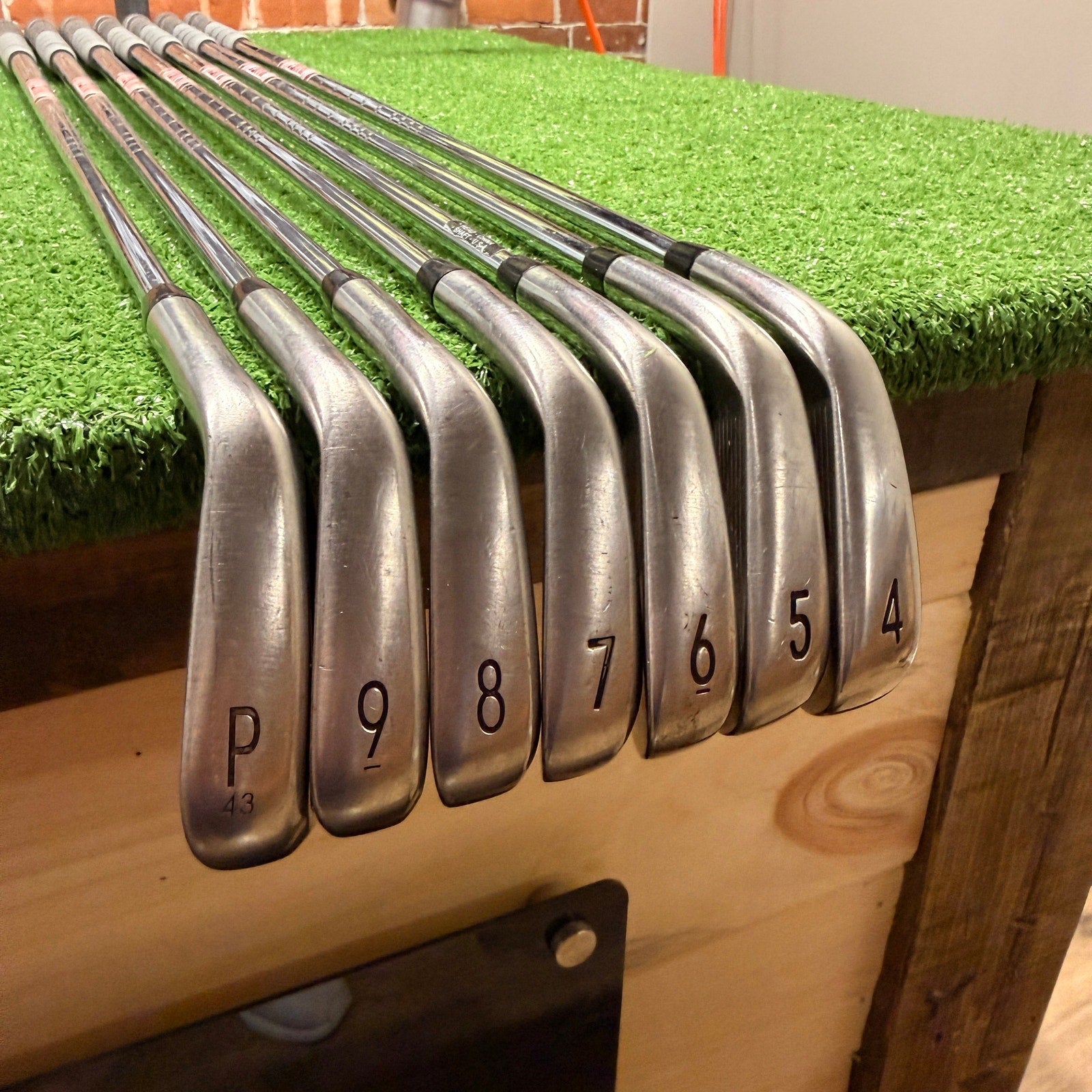 Titleist T300 19' Iron Set 4-PW Stiff Steel RH - FAIRWAY FINDS