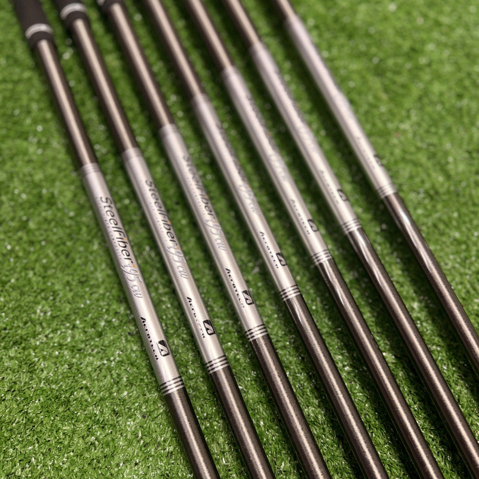 Callaway Apex Fusion TI Iron Set 5-AW Regular Graphite RH