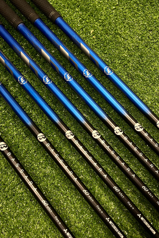 Cleveland Black CG 15' Iron Set 4-PW Regular Graphite RH