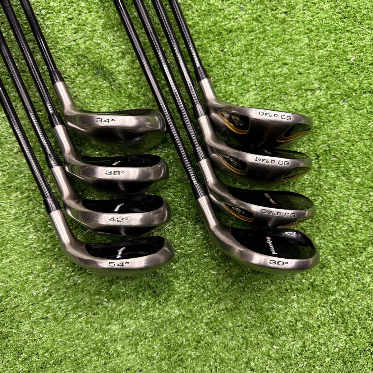 Wedgewood 8 Club Set SW-16° A FLEX Graphite RH *NO PW* - FAIRWAY FINDS