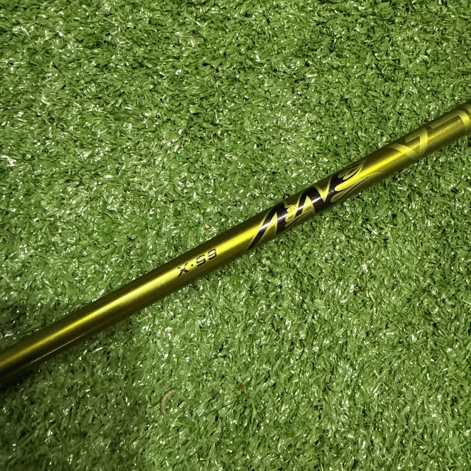 Titleist 905s 7.5° Driver XStiff Graphite RH - FAIRWAY FINDS