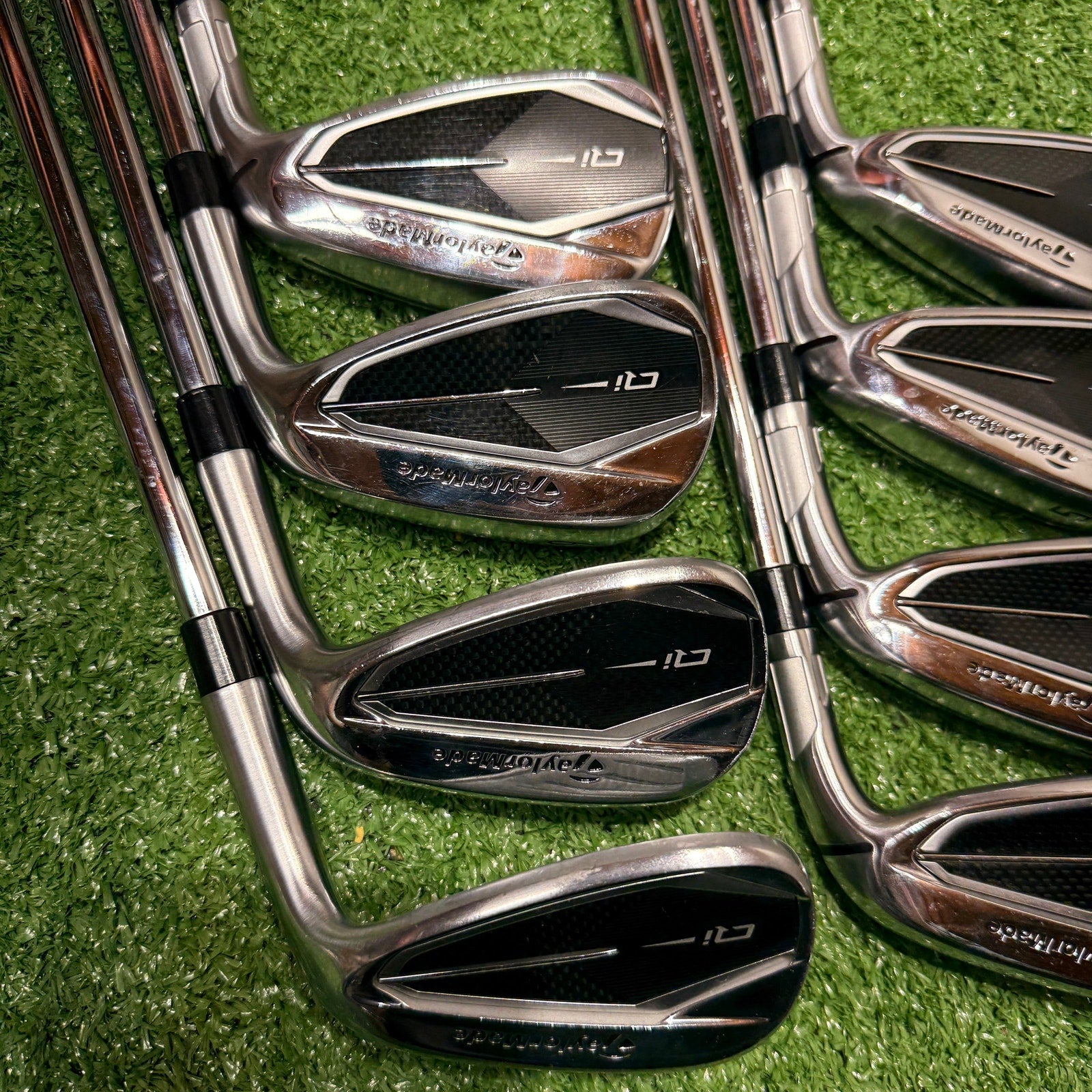 Taylormade QI Iron Set 4-PW+AW Stiff Steel RH - FAIRWAY FINDS