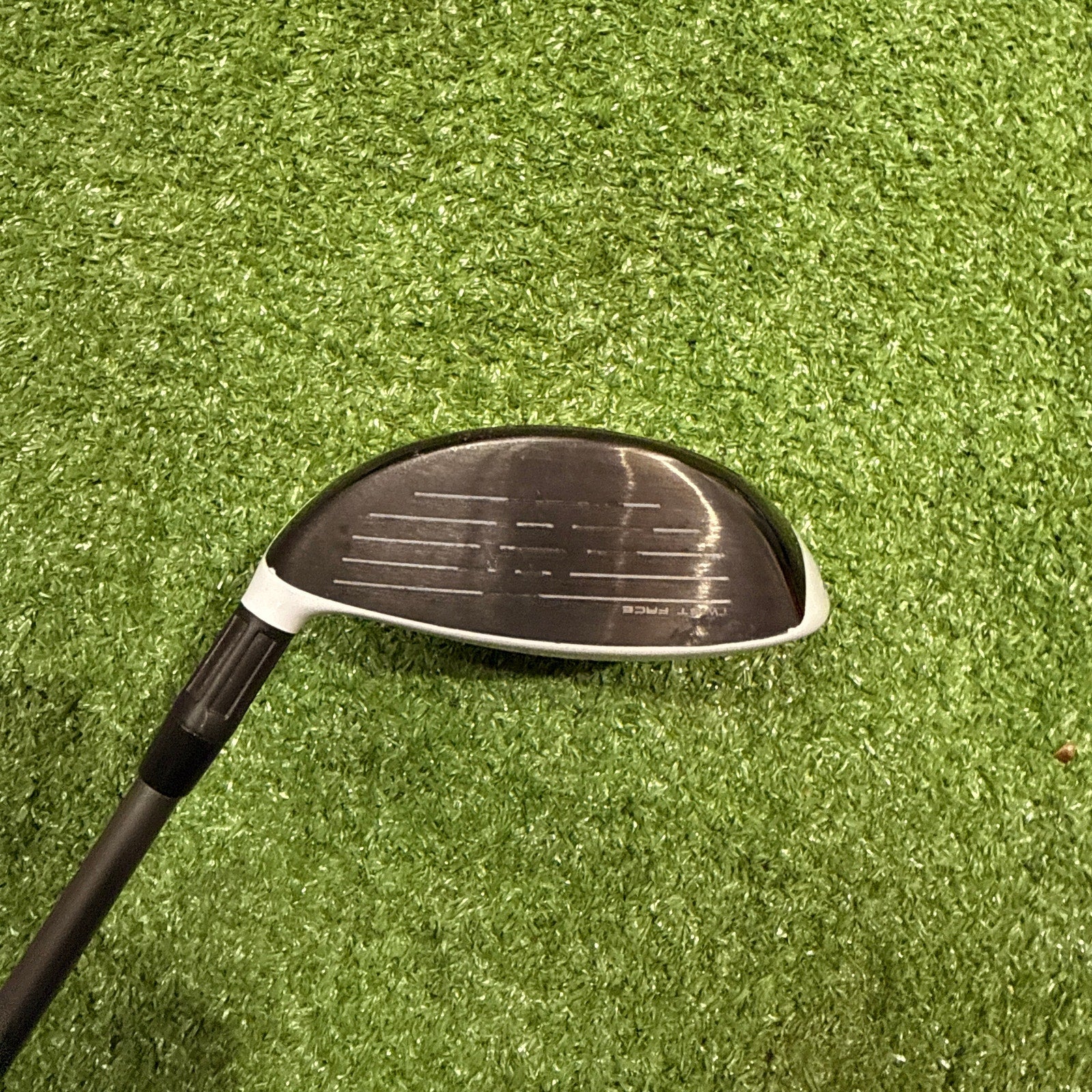 Taylormade Sim Max 18* 5 Wood Regular Graphite RH