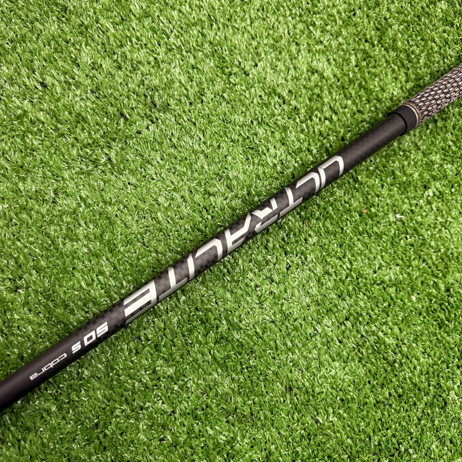 Cobra LTDx 22' Single Gap Wedge Stiff Graphite RH