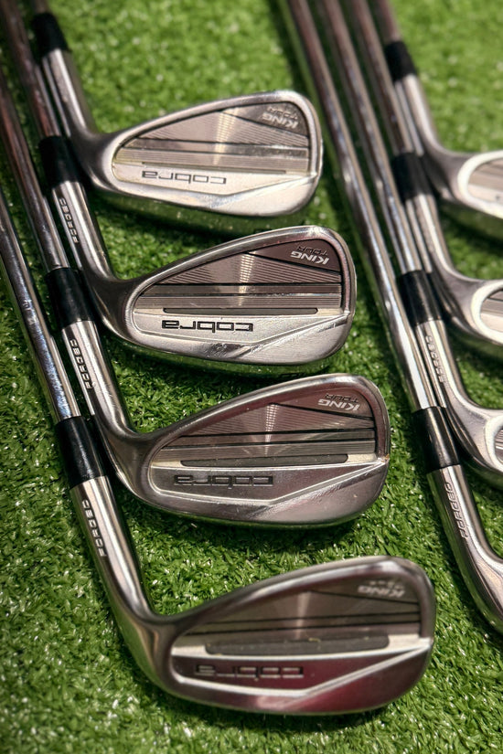 Cobra King Tour Iron Set 4-GW X Stiff Steel RH