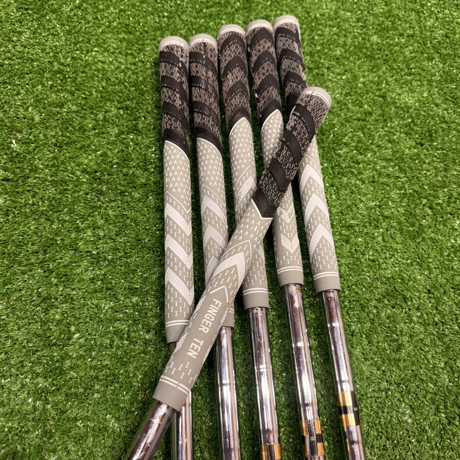 Cleveland TA6 Iron Set 5-PW Regular Steel RH