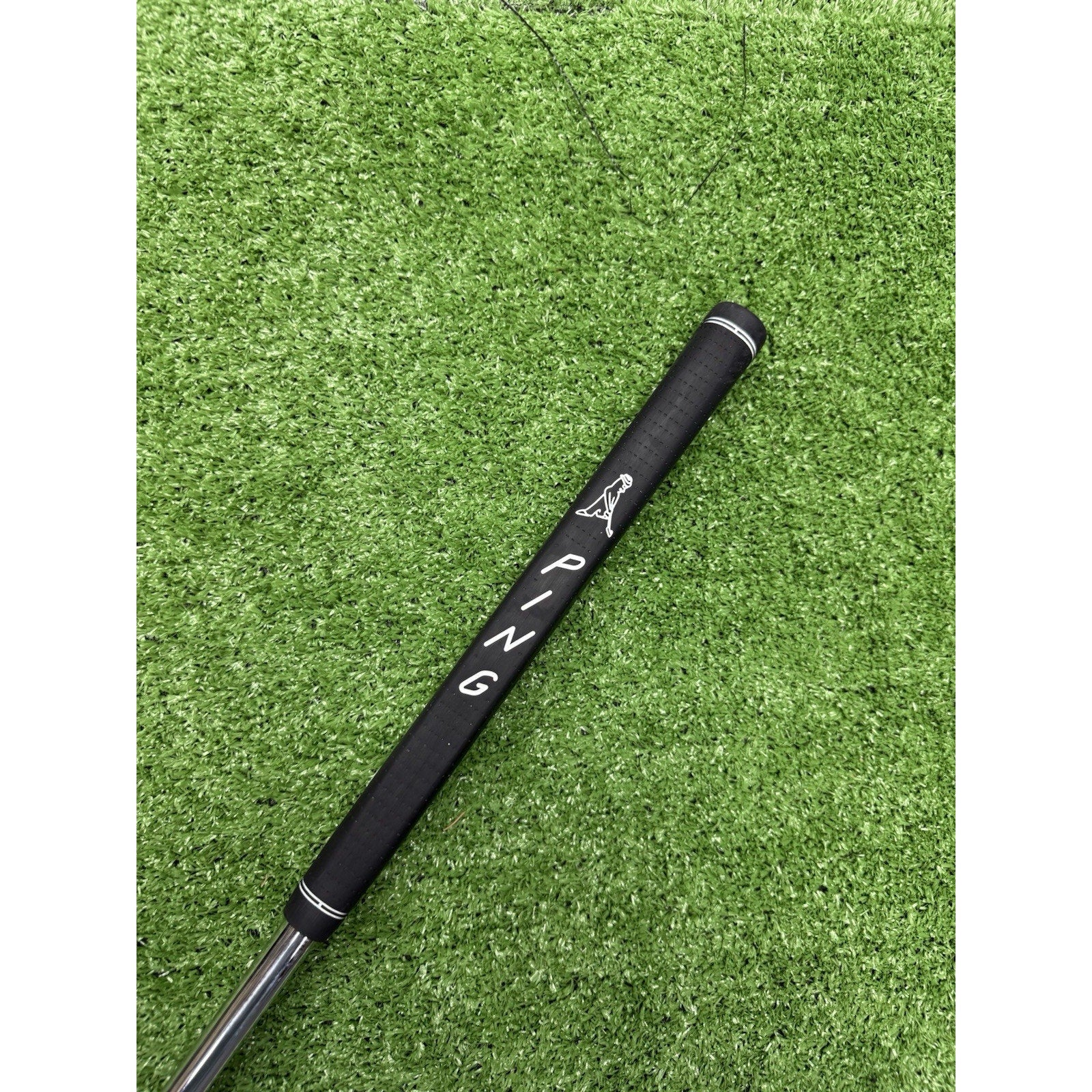 Pxg Bat Attack 34" Putter Rh