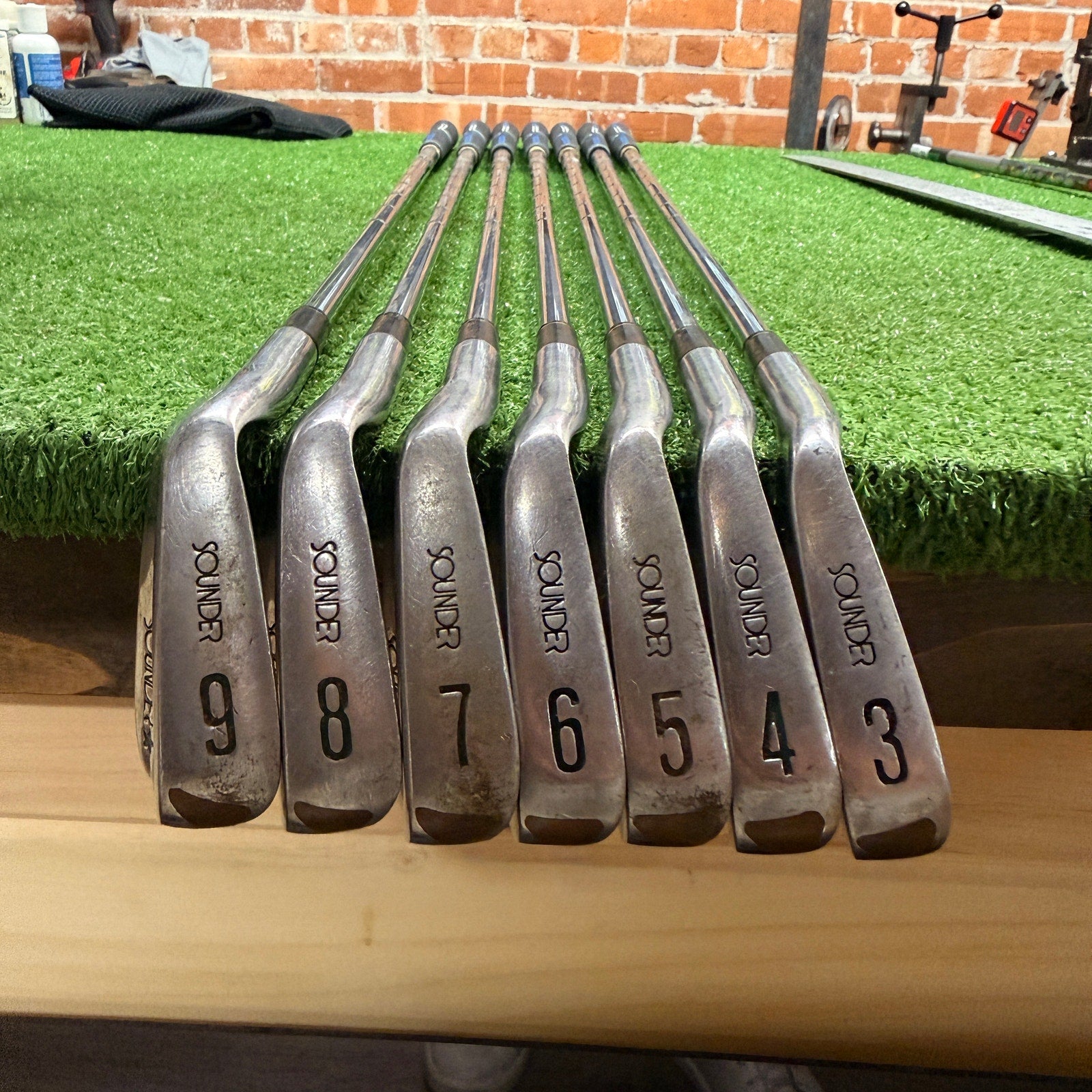 Sounder Iron Set 3-9 Regular Steel LH