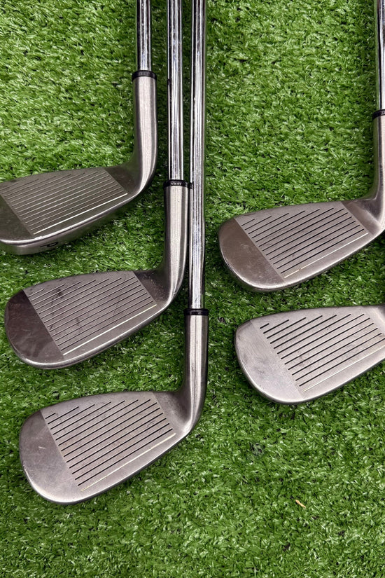 Callaway Strata Red Iron Set PW-6i Steel Uniflex RH - FAIRWAY FINDS