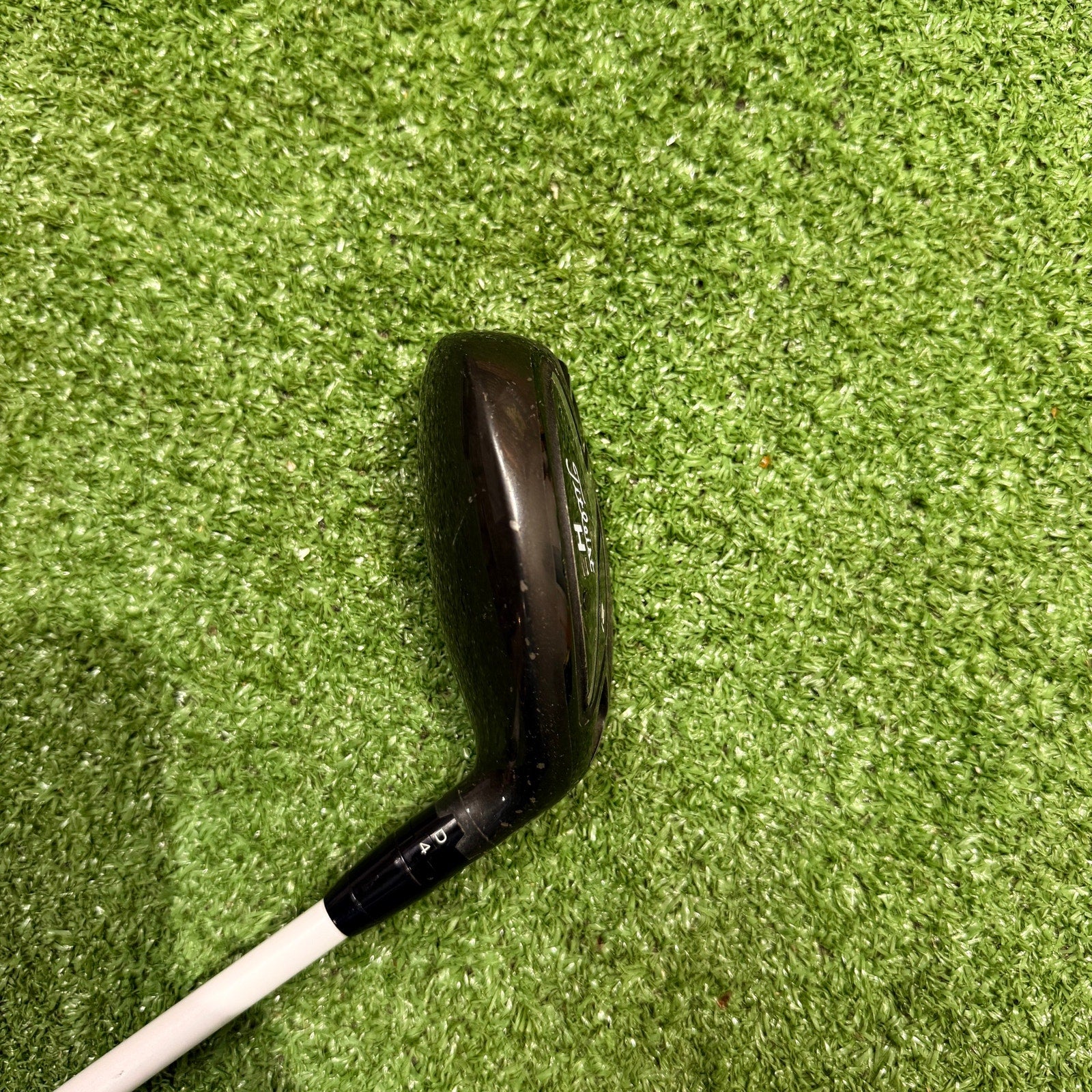 Titleist H2 21° Rescue Regular Graphite RH