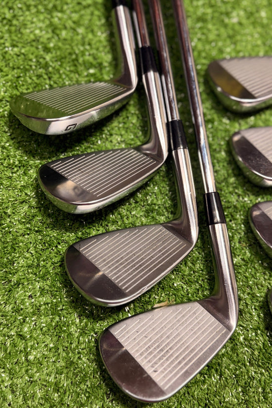 Cobra King Tour Iron Set 4-GW X Stiff Steel RH