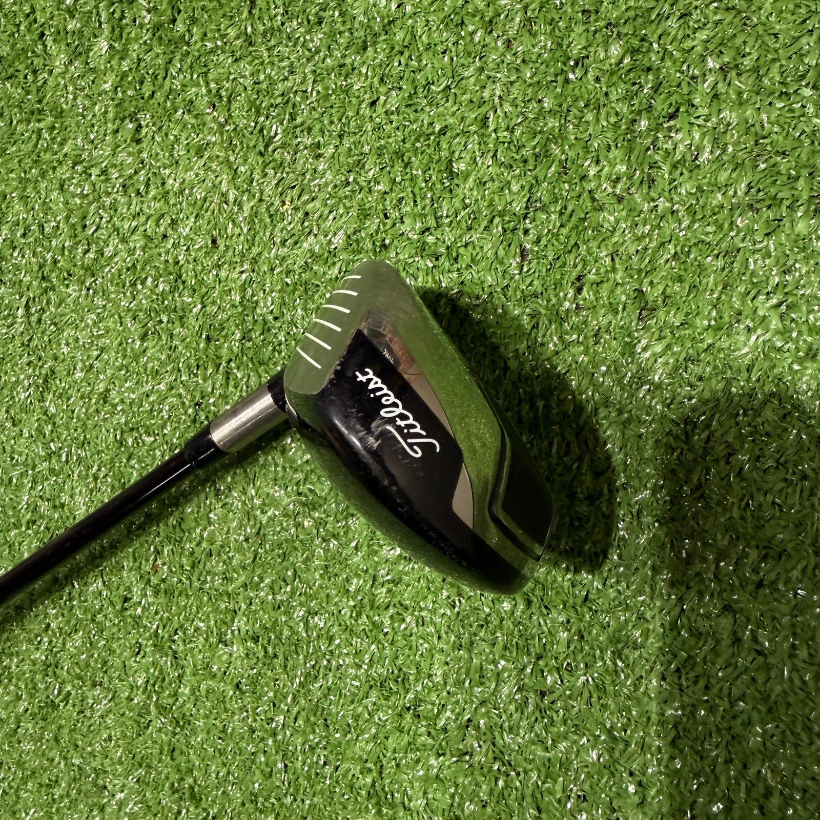 Titleist 909 F3 18° 5 Wood VooDoo X-Stiff Graphite RH - FAIRWAY FINDS