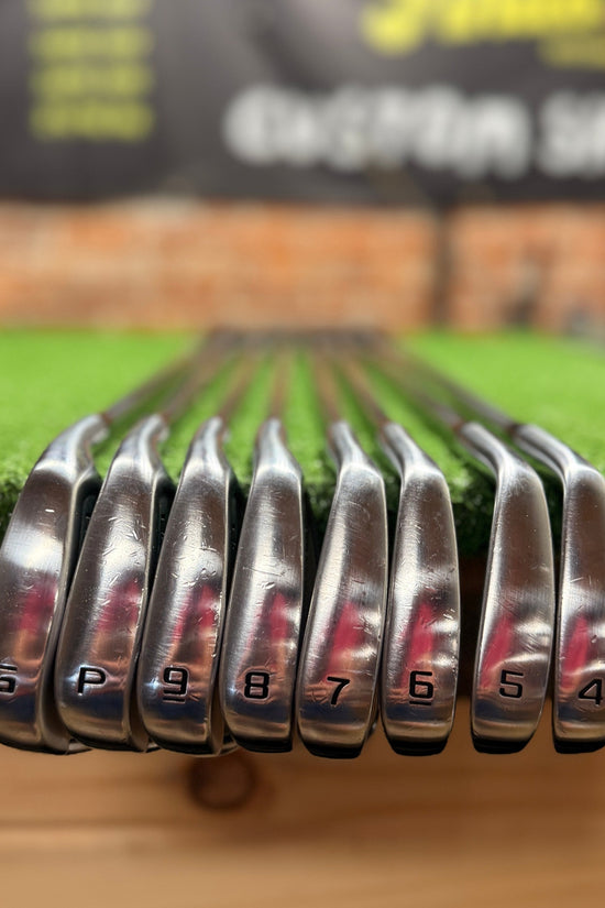 Cobra King Tour Iron Set 4-GW X Stiff Steel RH