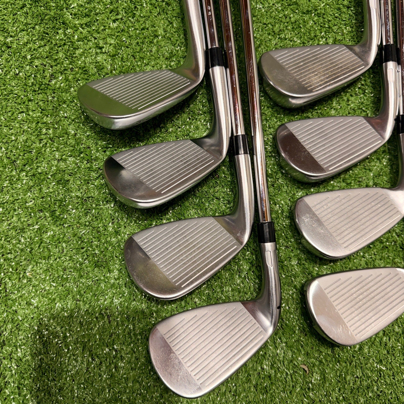 Taylormade QI Iron Set 4-PW+AW Stiff Steel RH - FAIRWAY FINDS