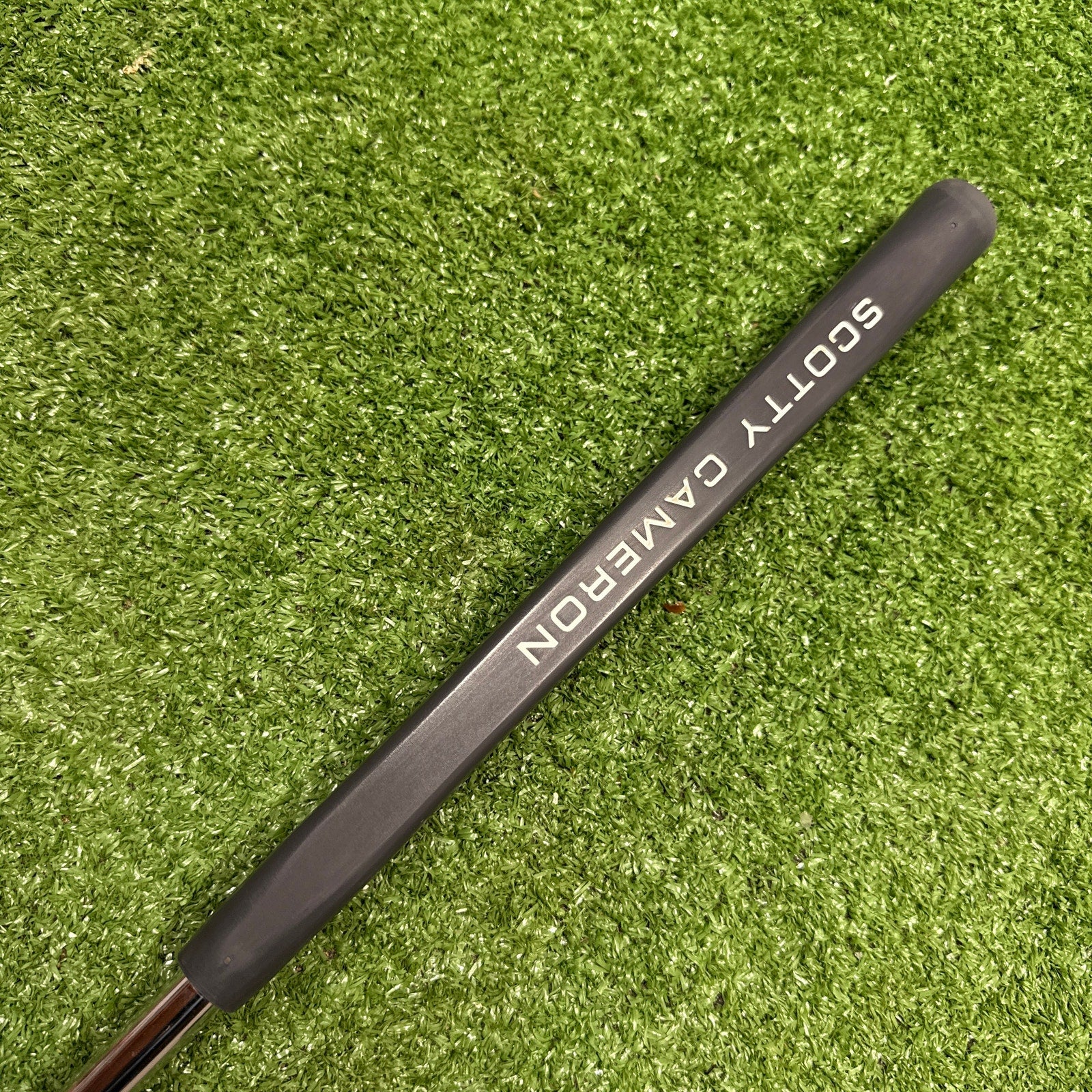 Taylormade Manta Ghost Corza Putter Center Shafted RH