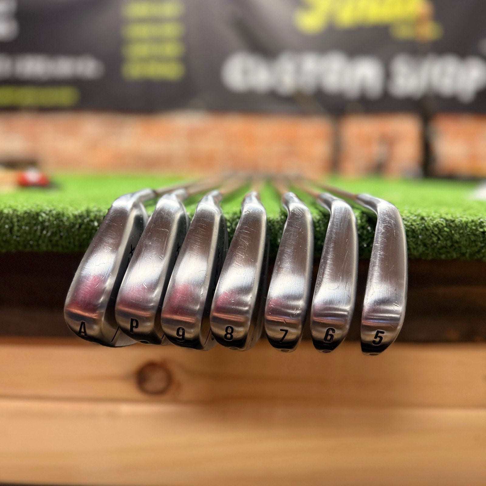 Callaway Apex Fusion TI Iron Set 5-AW Regular Graphite RH