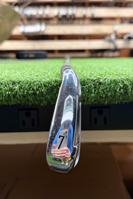 Callaway Rogue Pro 18' Single 7 Iron Regular Steel RH