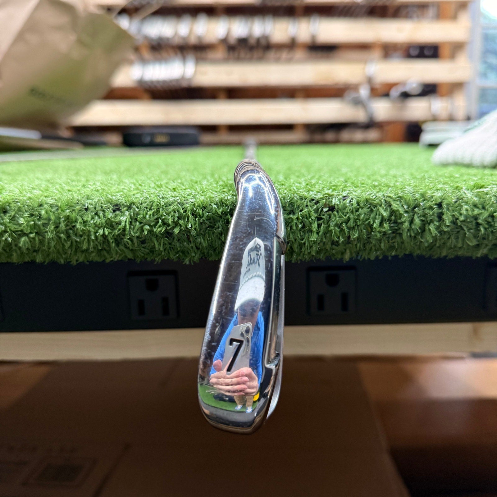 Callaway Rogue Pro 18' Single 7 Iron Regular Steel RH