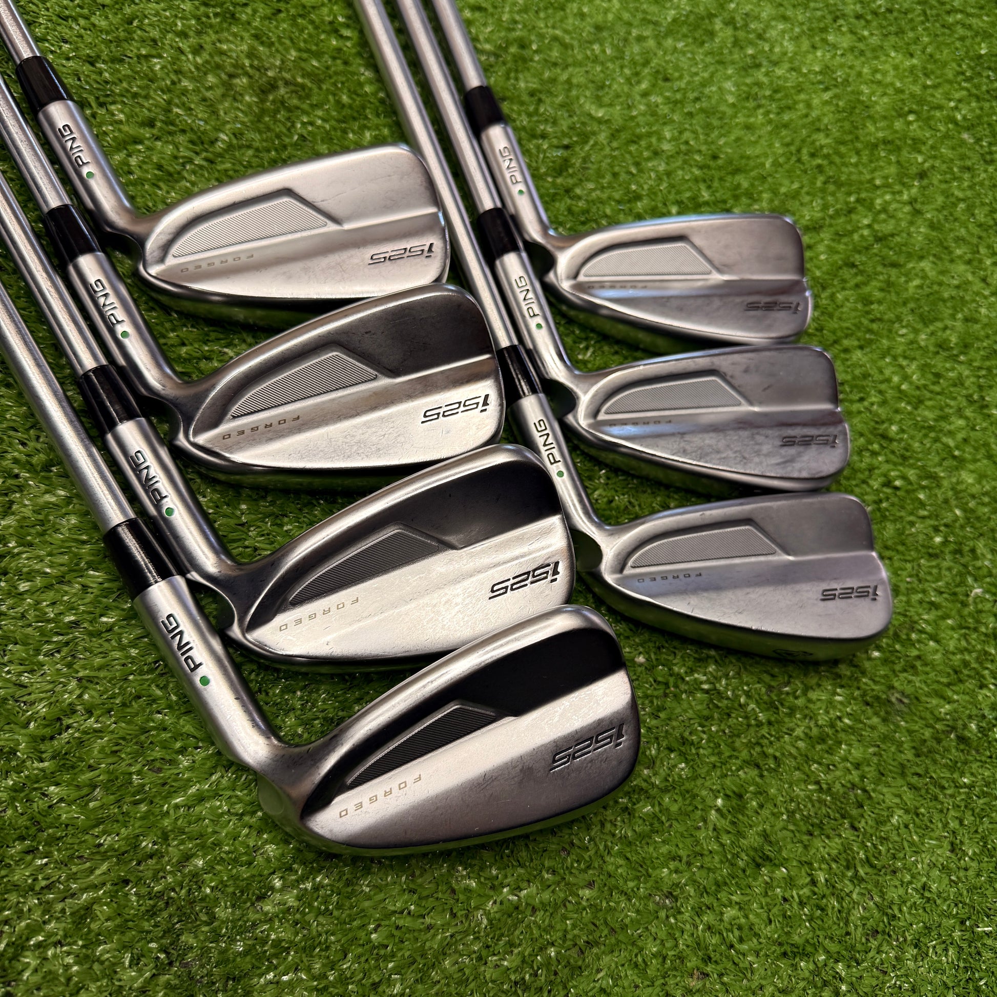 PING i525 "Green Dot" Iron Set 4-PW Stiff Steel RH