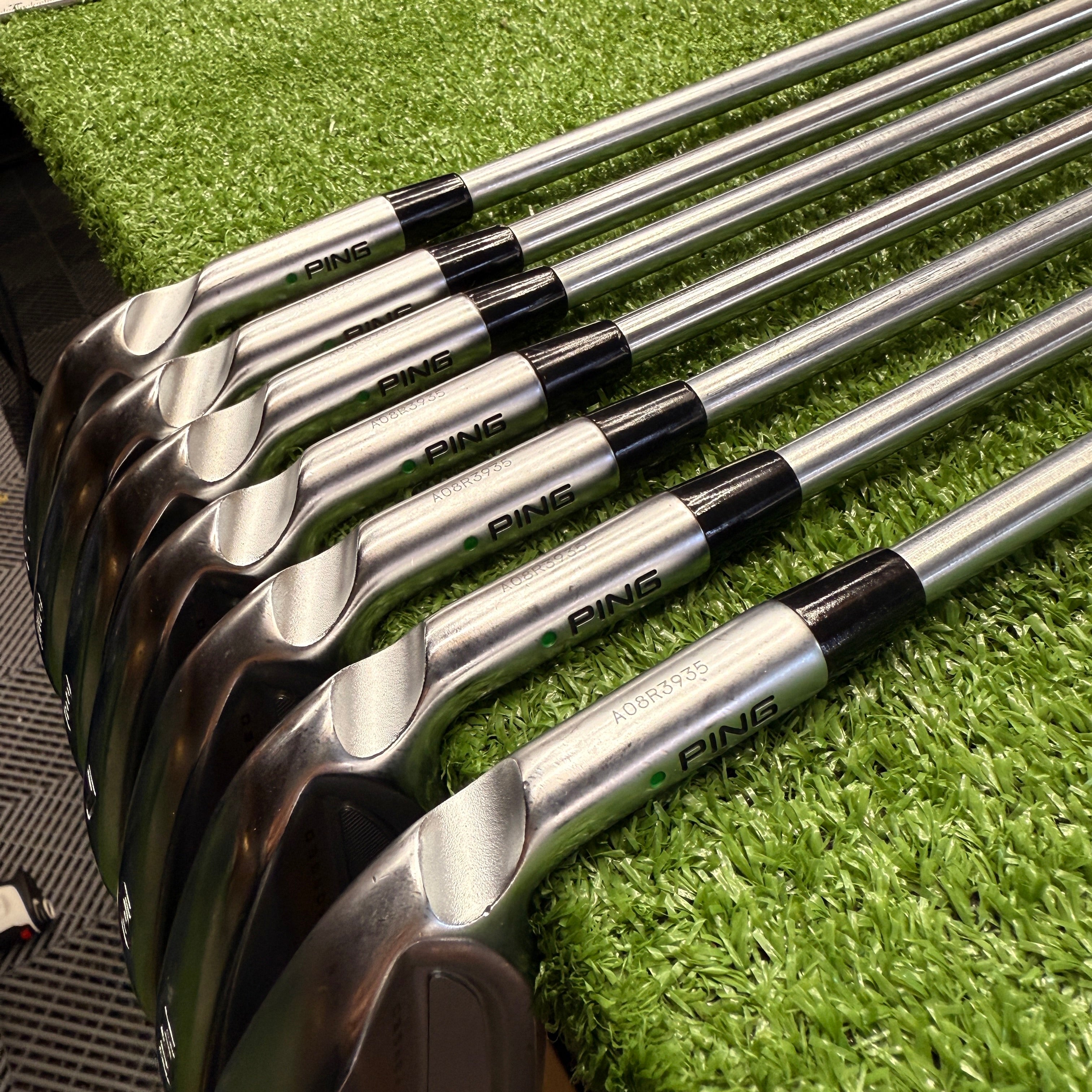 PING i525 "Green Dot" Iron Set 4-PW Stiff Steel RH