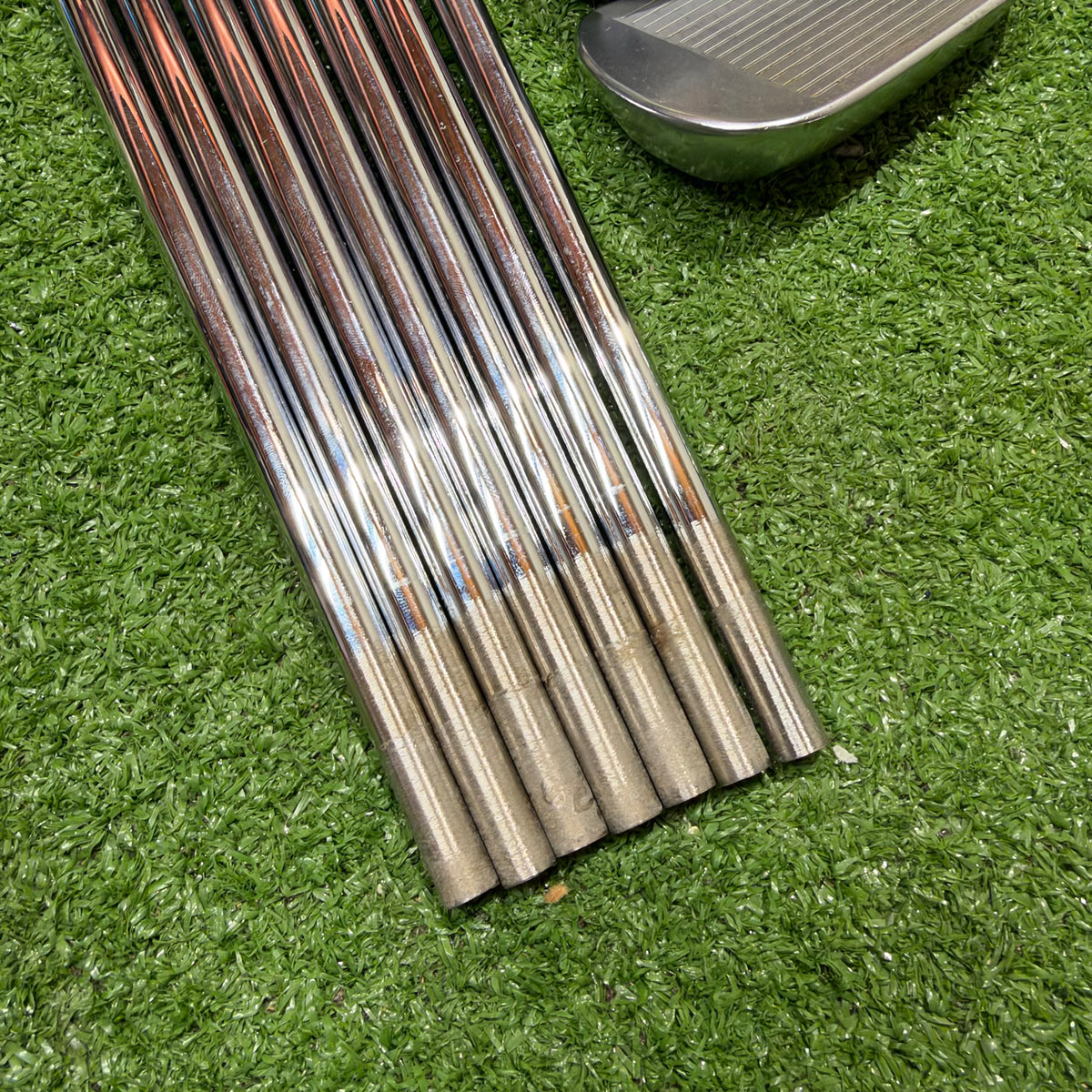 Srixon ZX5 Mark I heads 5-PW + Nippon NSPRO Stiff steel shafts