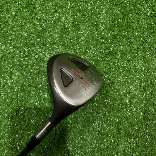 Titleist 975F 13.5° 3 Wood Graphite Regular Flex RH