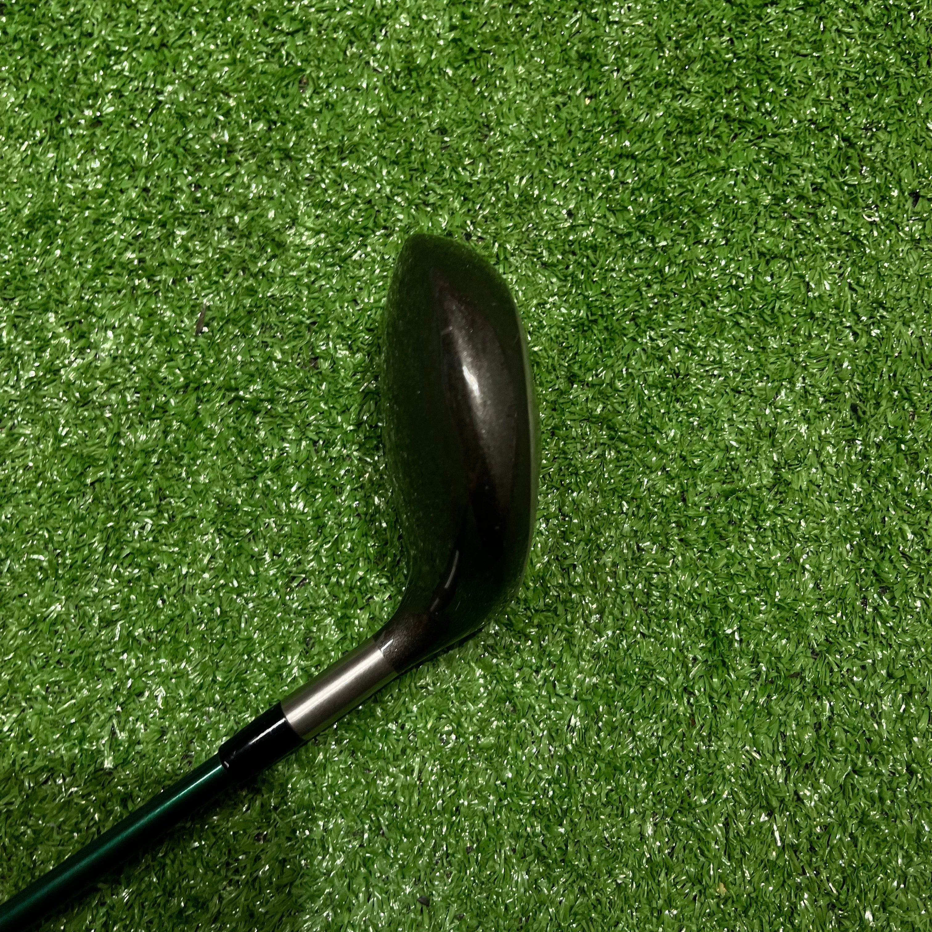 Titleist 975F 13.5° 3 Wood Graphite Regular Flex RH