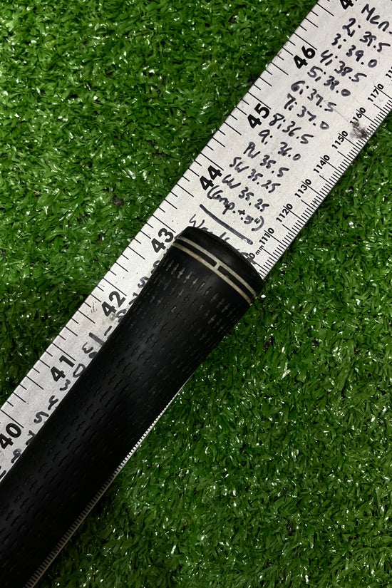 Titleist 975F 13.5° 3 Wood Graphite Regular Flex RH