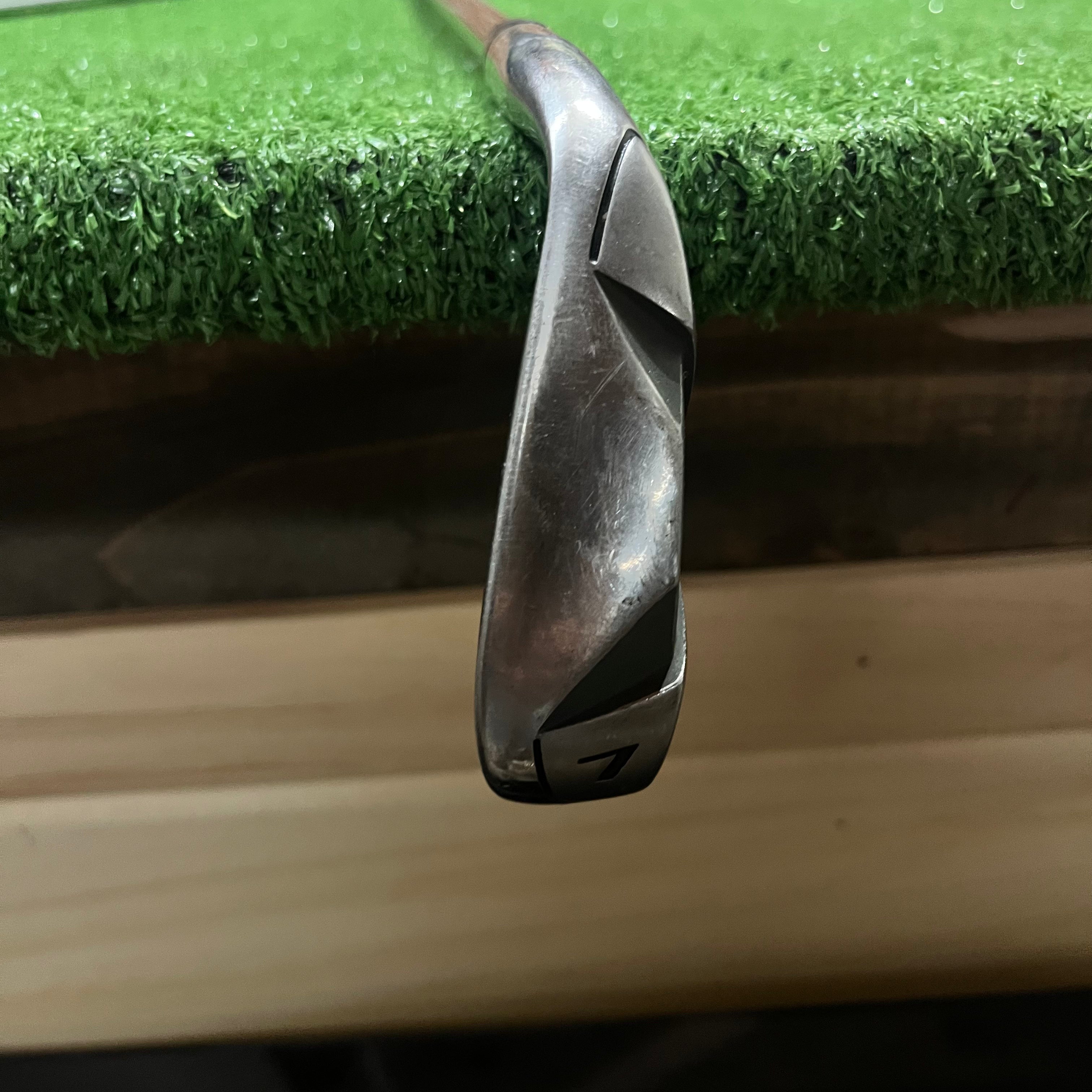 Nike Sasquatch 7 Iron Graphite Regular Flex RH