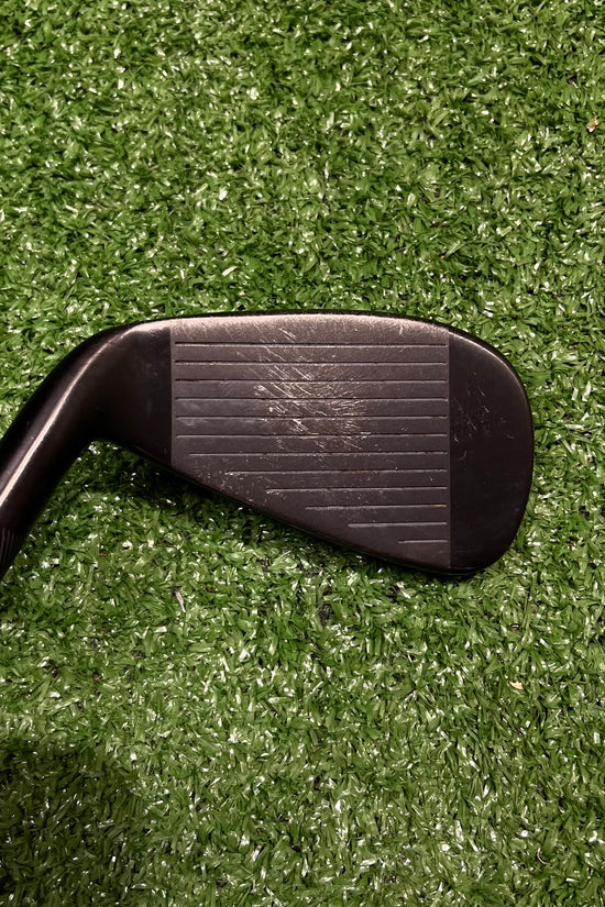 Sub70 699 U-Pro 17° 2 Iron Graphite Stiff Shaft RH