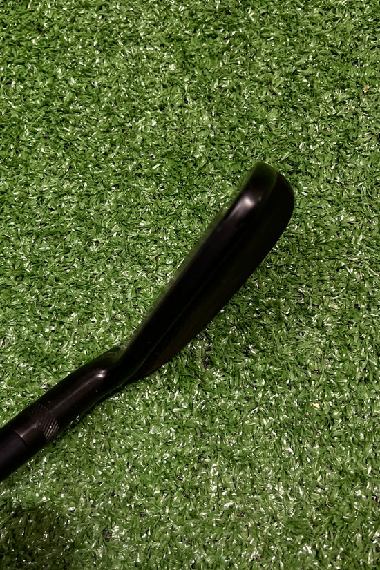 Sub70 699 U-Pro 17° 2 Iron Graphite Stiff Shaft RH