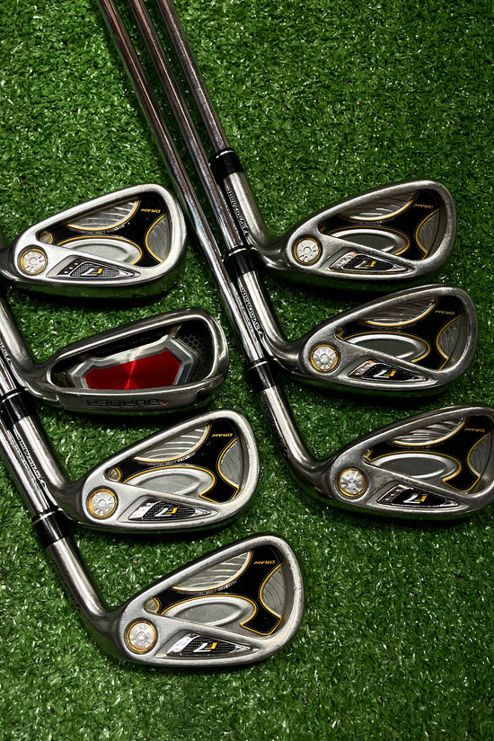 Taylormade R7 Iron Set 4-PW Iron Set Steel Regular Flex RH *READ*