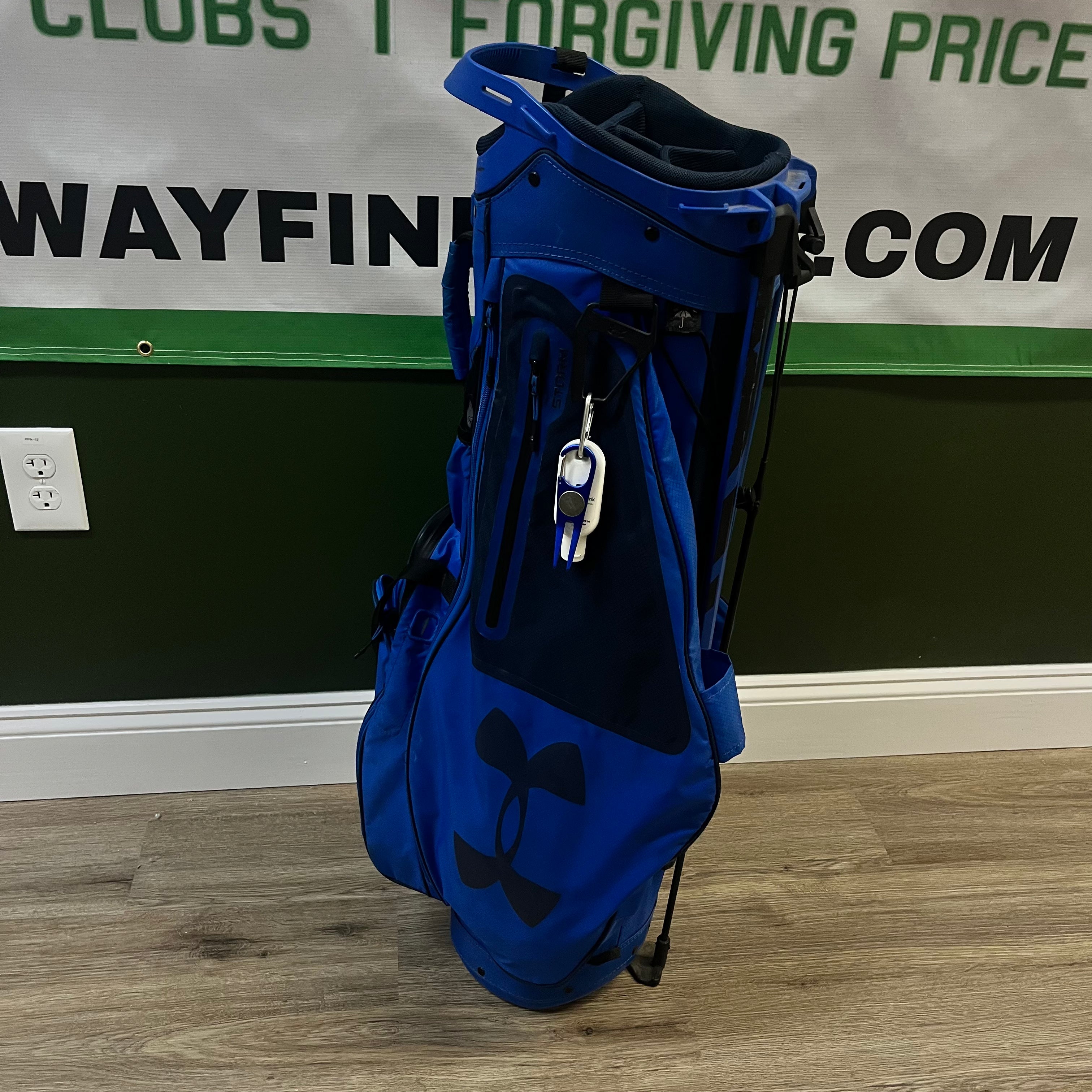 Under Armour Charged Stand Bag