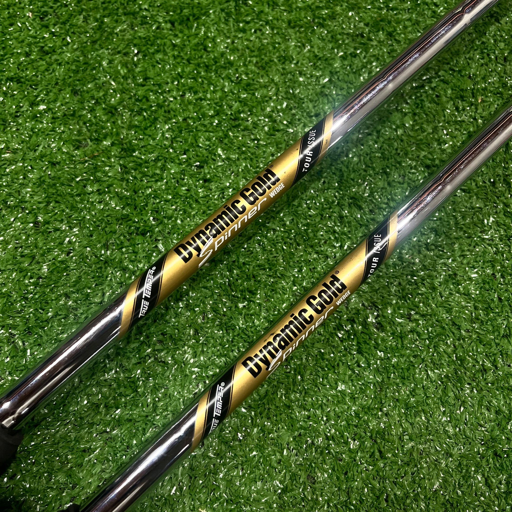 Cleveland RTX Full Face 56° and 60° Wedge Set Steel Stiff RH