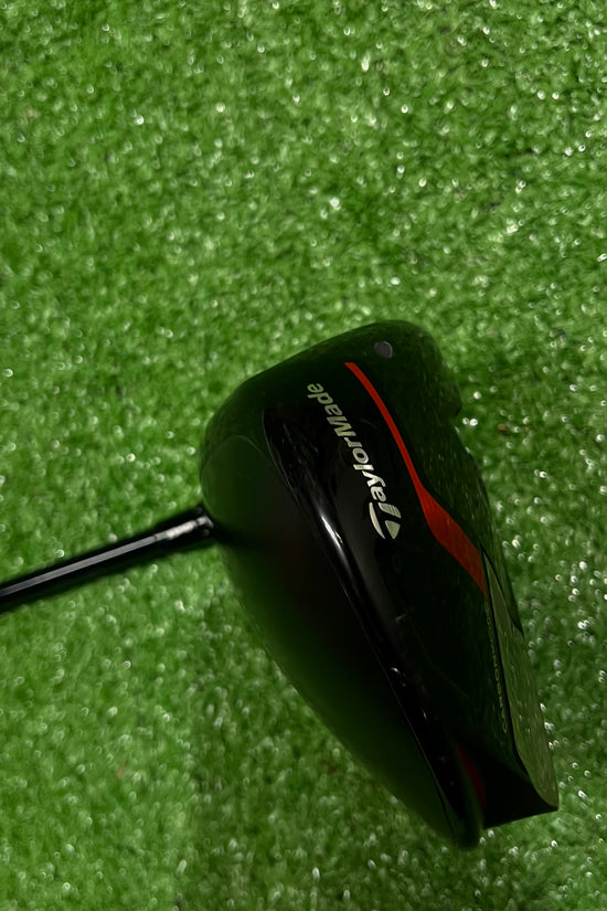 Taylormade Stealth+ 9° Driver Graphite Stiff Flex RH