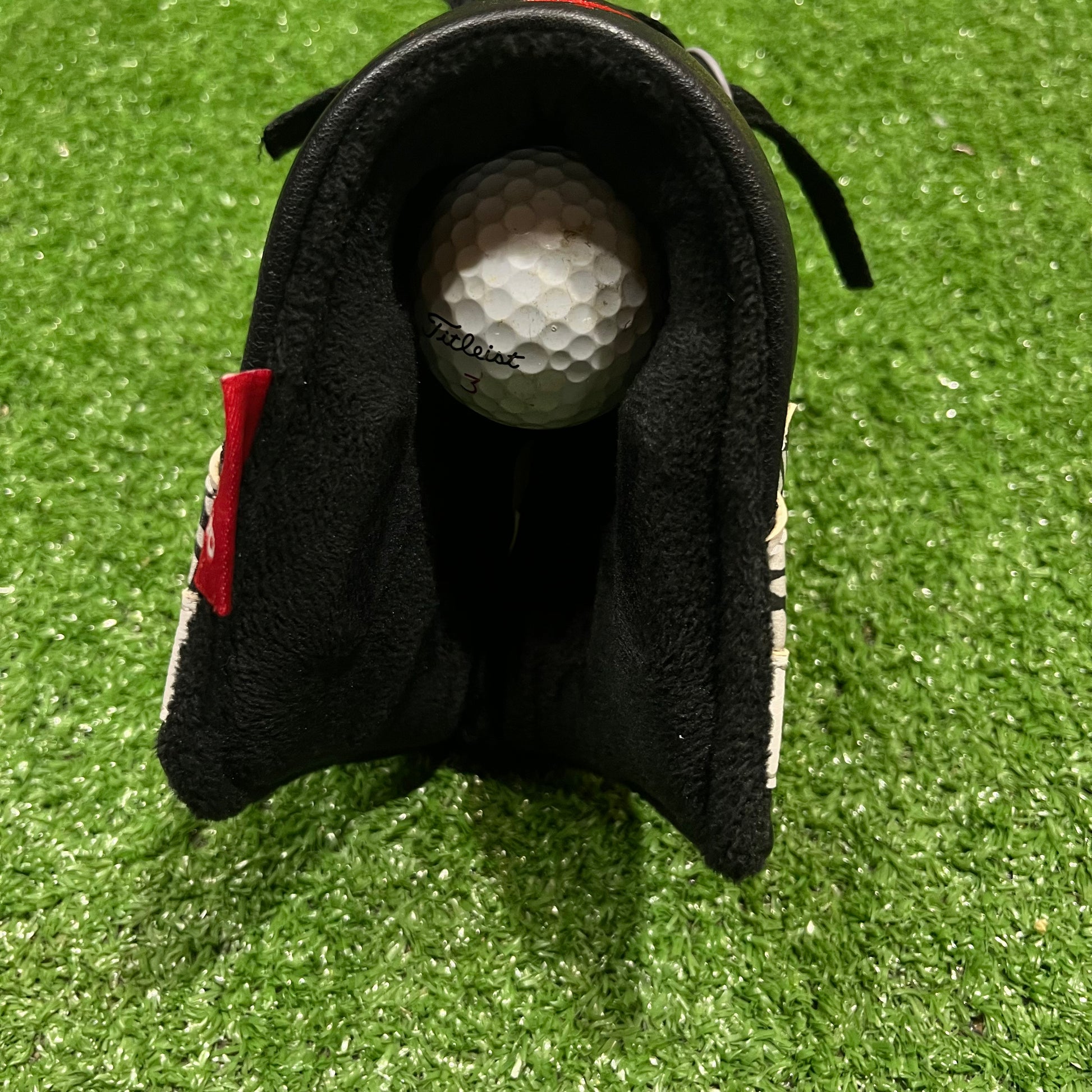Guerilla Golf Micheal Jordan Blade Putter Headcover