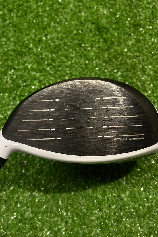 Taylormade Sim2 10.5° Driver Graphite Stiff Flex RH