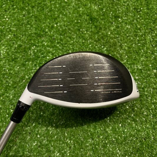 Taylormade Sim2 10.5° Driver Graphite Stiff Flex RH