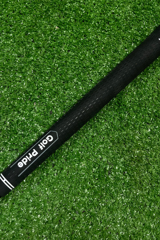 Taylormade Sim2 10.5° Driver Graphite Stiff Flex RH