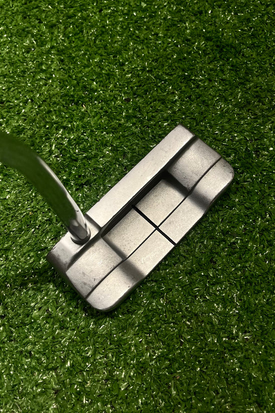Nike Method Core MC04w Putter