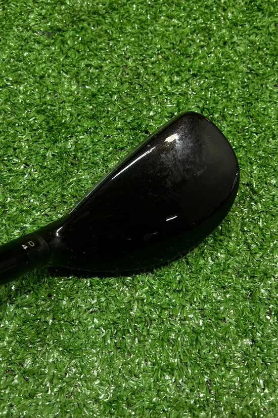 Titleist 913 HD 18° 2 Hybrid Graphite Stiff Flex RH
