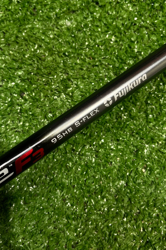 Titleist 913 HD 18° 2 Hybrid Graphite Stiff Flex RH