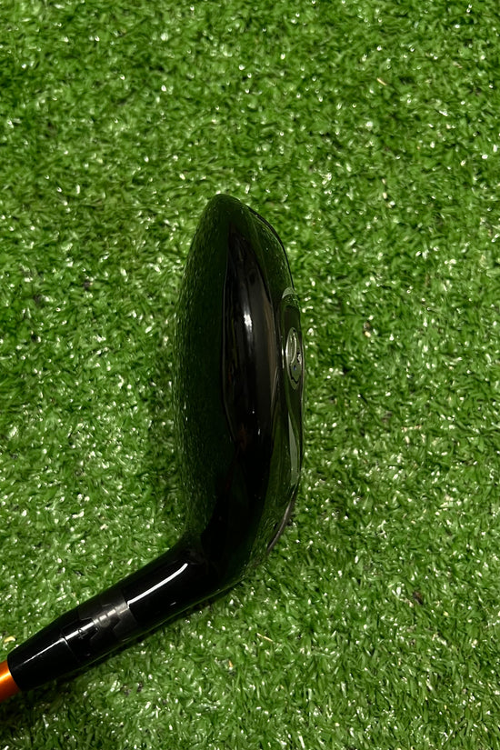 Titleist 910F 19° 6 Wood Graphite TourAD Stiff Flex RH