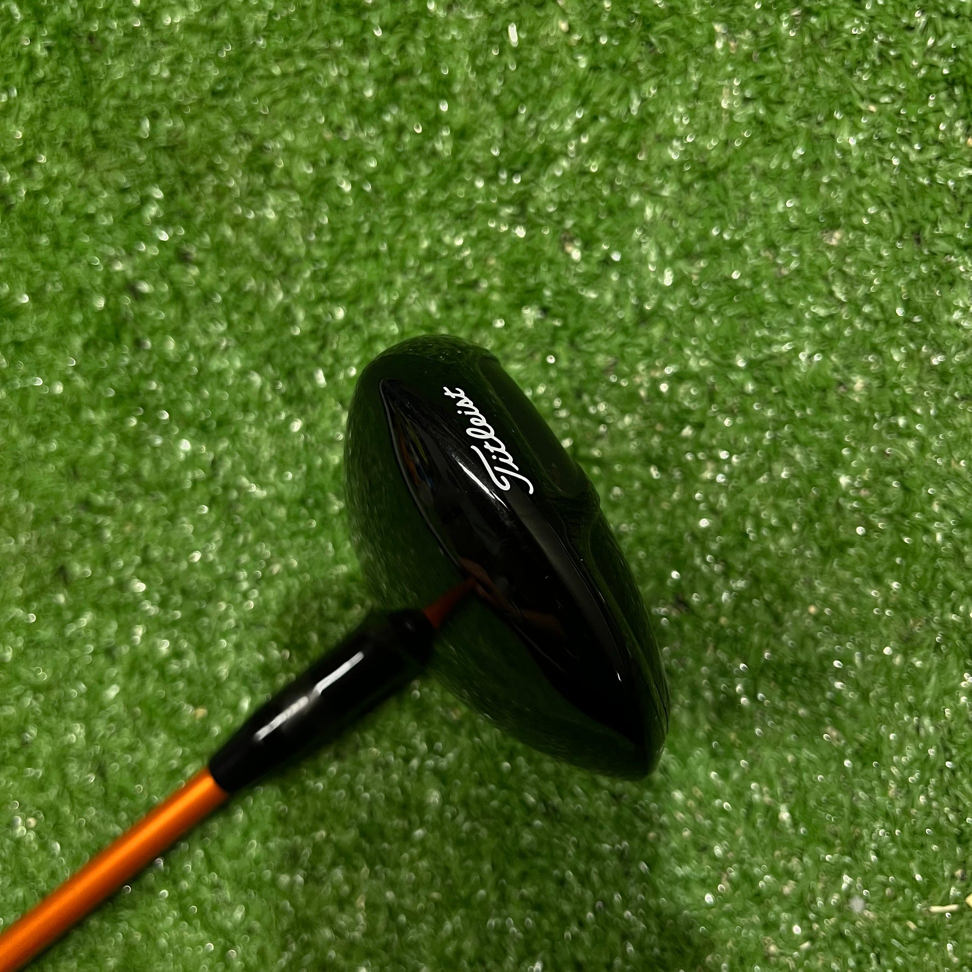 Titleist 910F 19° 6 Wood Graphite TourAD Stiff Flex RH