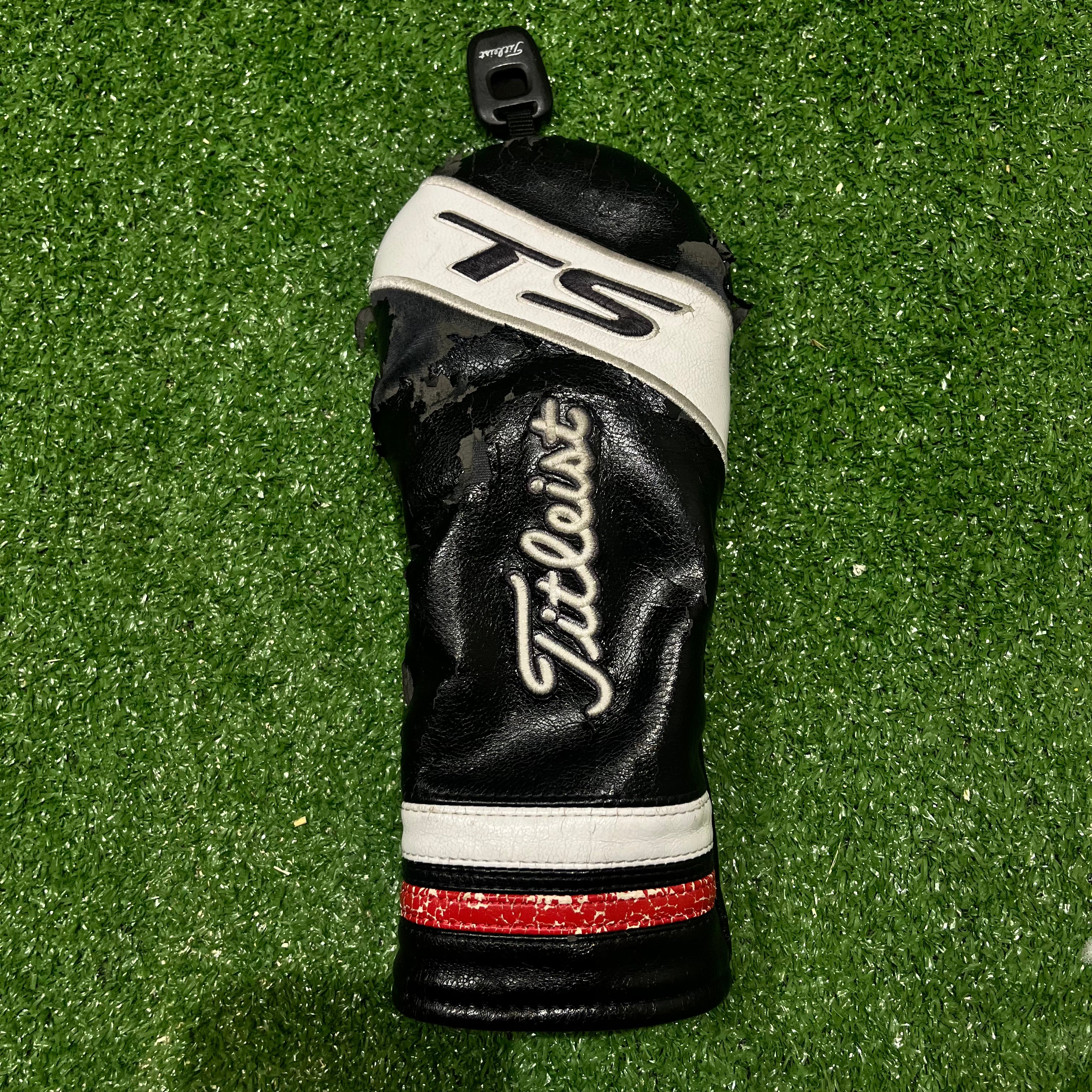 Titleist 910F 19° 6 Wood Graphite TourAD Stiff Flex RH
